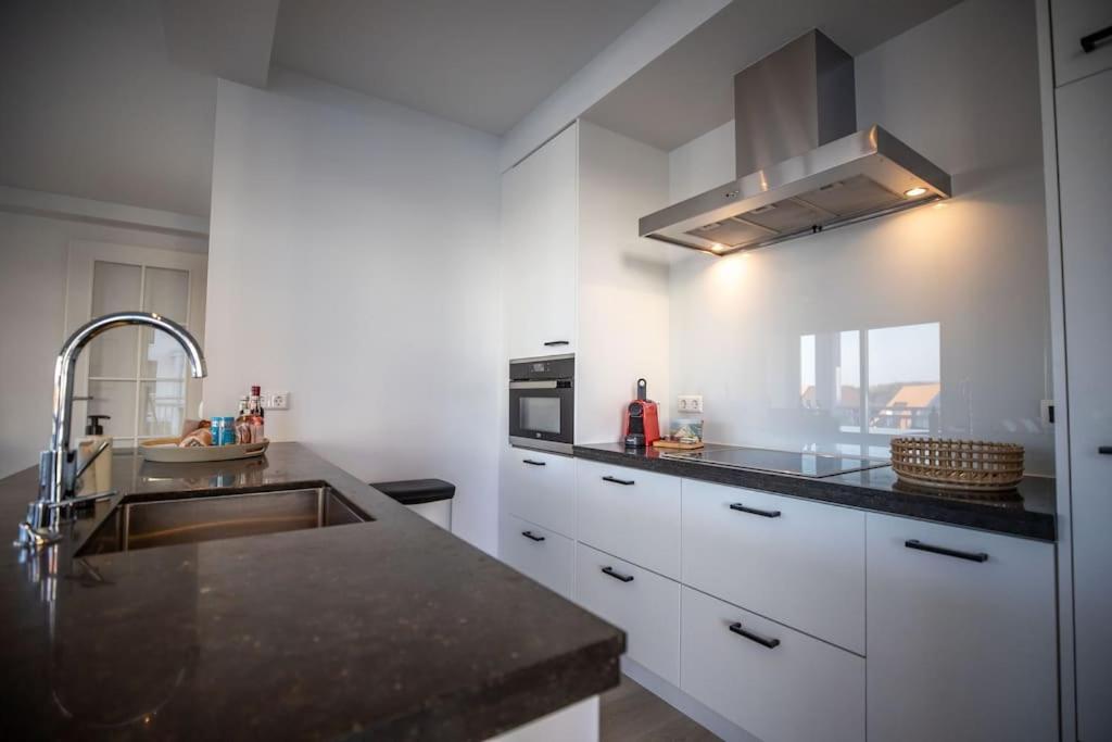 Home Away, Light And Bright Cadzand Ngoại thất bức ảnh